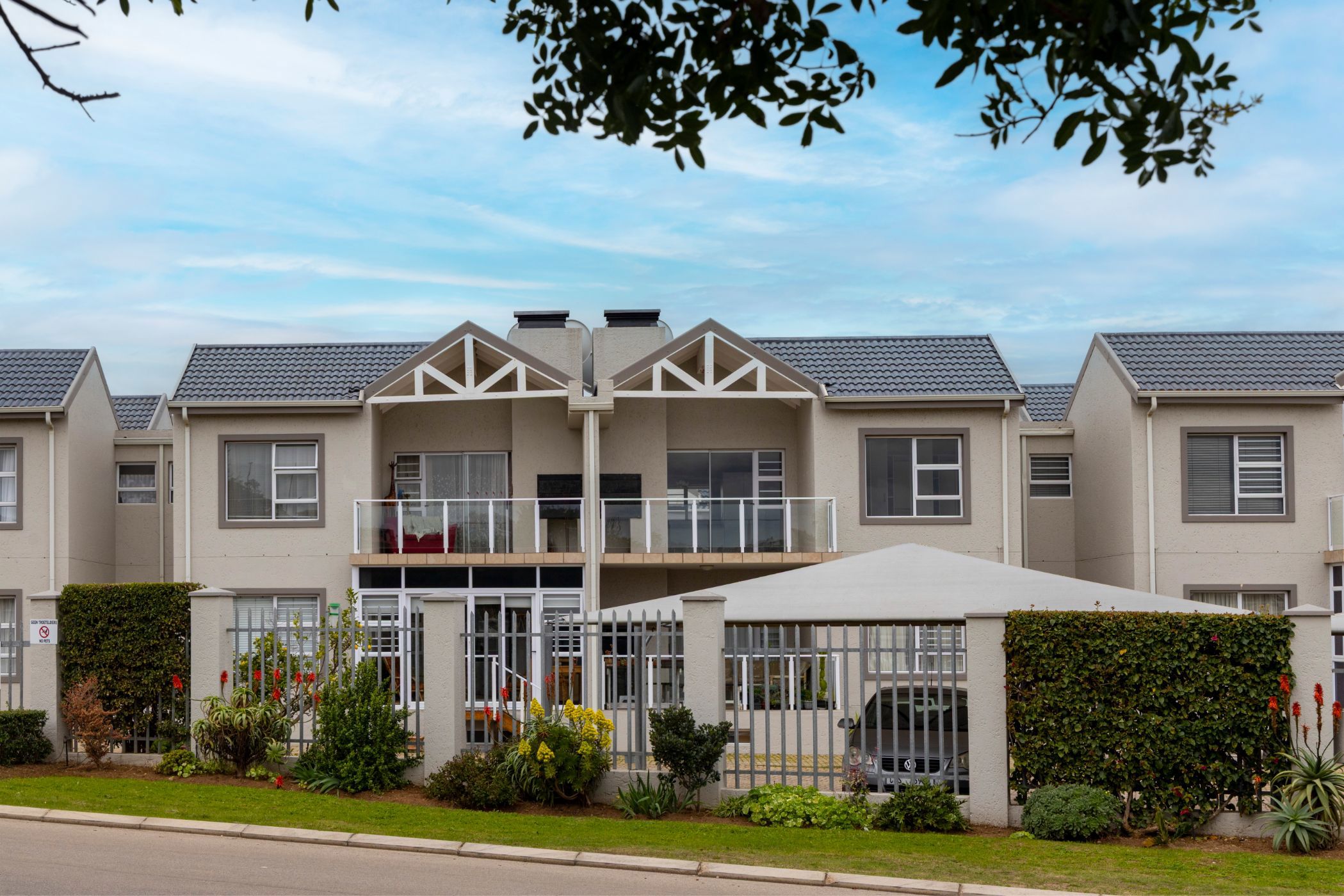 Apartment for sale in Hartenbos - 1MB1741496