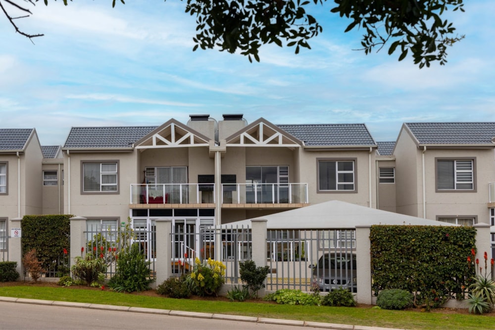 Apartment for sale in Hartenbos - 1MB1741496