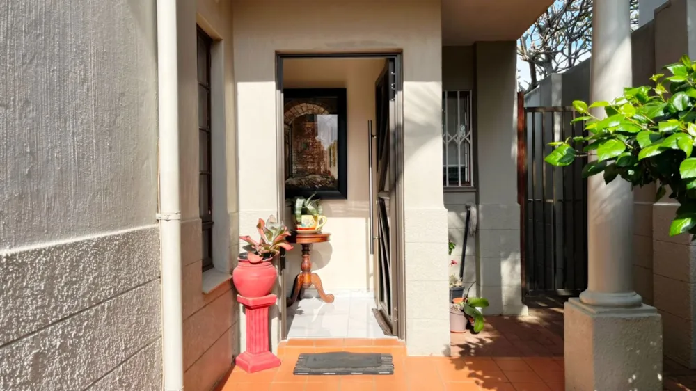 Townhouse for sale in uMhlanga Rocks - 1ND1746532 Townhouse for sale in uMhlanga Rocks - 1ND1746532