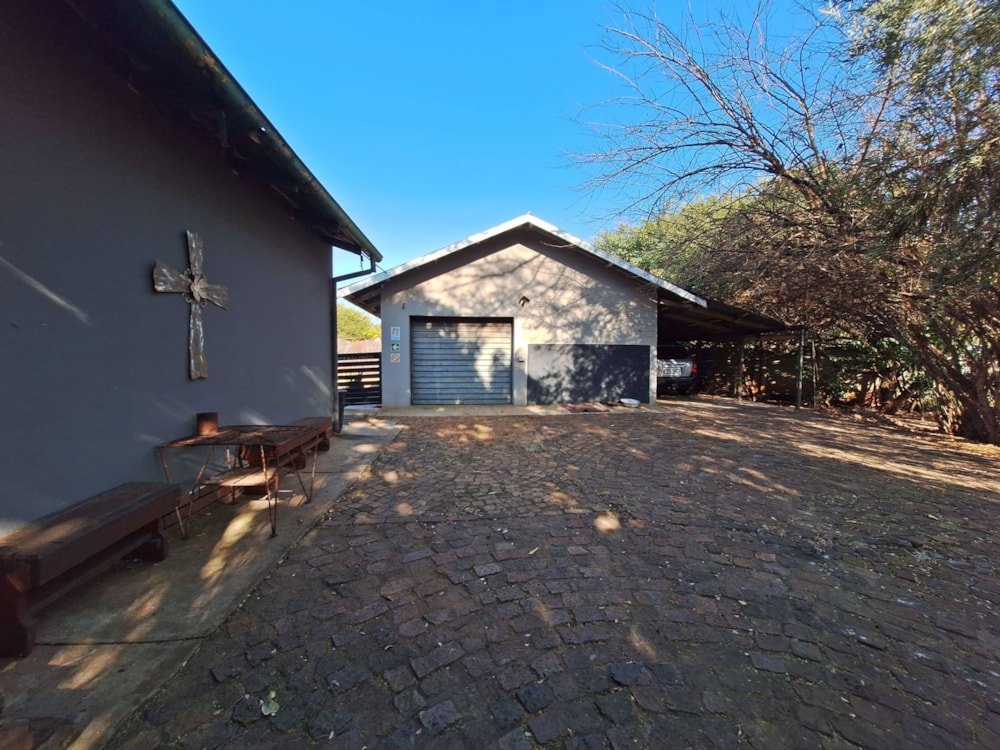 House for sale in Lydenburg (Mashishing) - 1LY1747274 House for sale in Lydenburg (Mashishing) - 1LY1747274