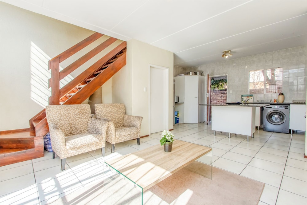 Townhouse for sale in Kyalami Hills - MR1745295 Townhouse for sale in Kyalami Hills - MR1745295