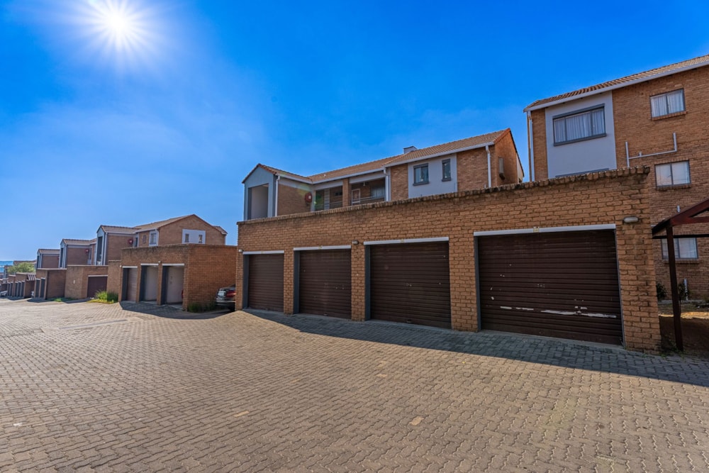 Apartment for sale in Vorna Valley - MR1747244