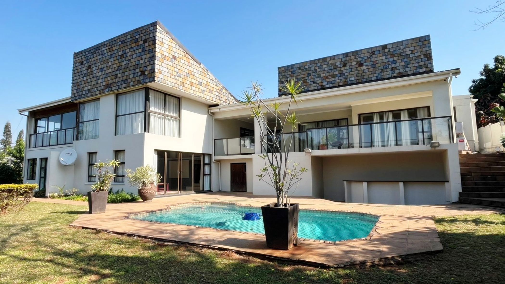 House for sale in Herrwood Park - 1ND1745620
