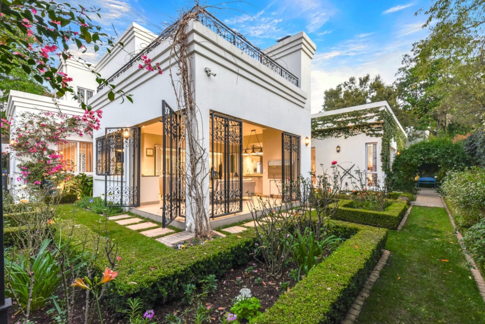 Cluster for sale in Bryanston - HP1746028 Cluster for sale in Bryanston - HP1746028