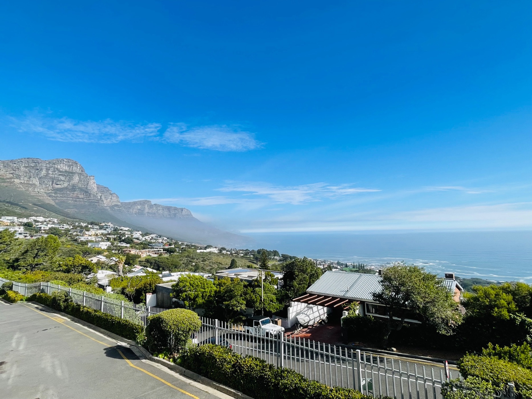Apartment to rent in Camps Bay - BYL1746536