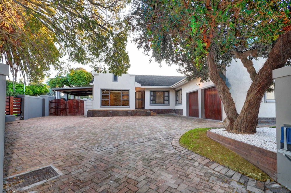 House for sale in La Rochelle, Bellville - DBV1747161 House for sale in La Rochelle, Bellville - DBV1747161
