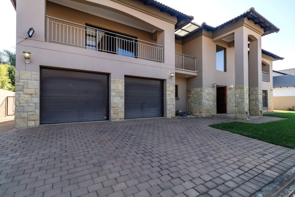 Security estate home for sale in Melodie - 1HR1744504