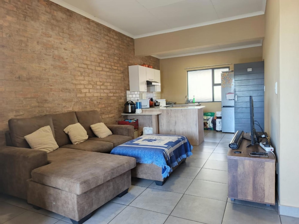 Apartment for sale in Pomona - KTP1747622