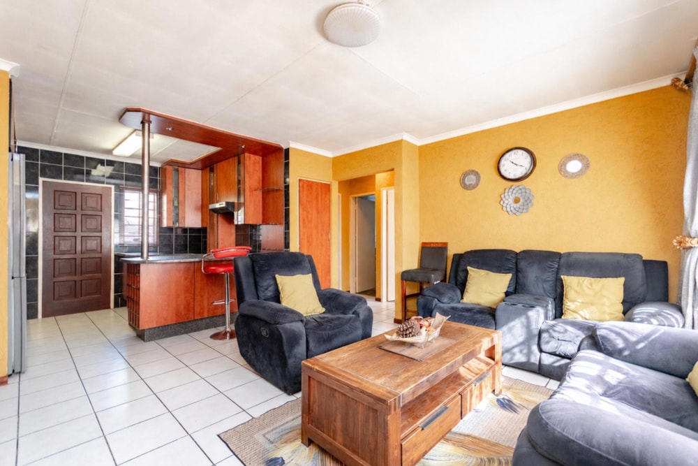 Apartment for sale in Birch Acres - KTP1746732