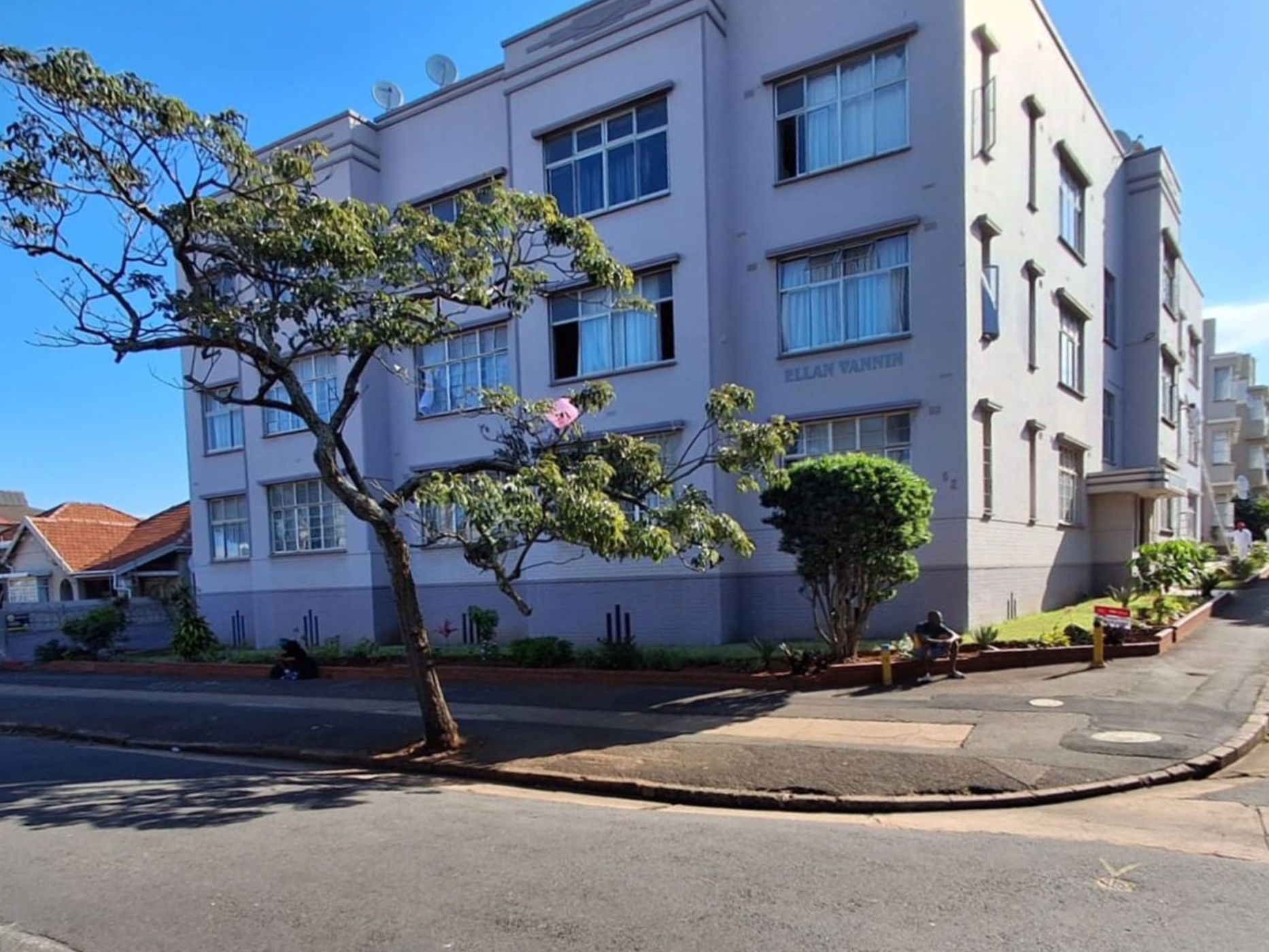 Apartment for sale in Bulwer, Durban - 1DA1738178
