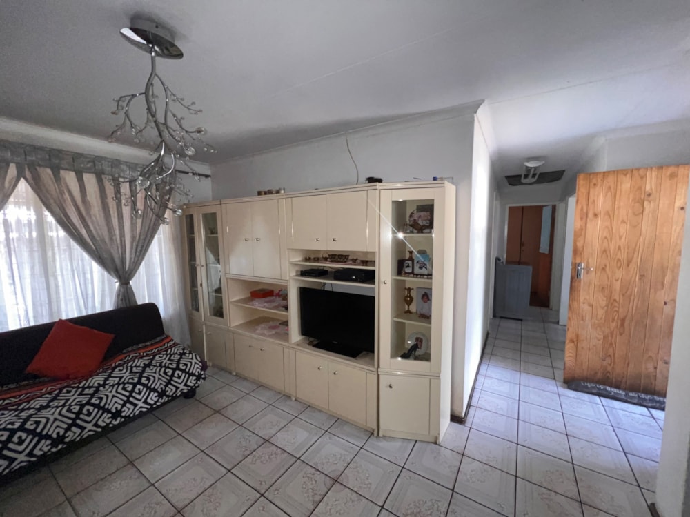House for sale in Pine Ridge, Witbank, eMalahleni - 1WD1743867 House for sale in Pine Ridge, Witbank, eMalahleni - 1WD1743867