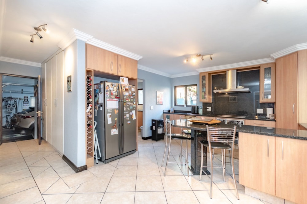 Double-storey cluster for sale in Sundowner - RAN1744388 Double-storey cluster for sale in Sundowner - RAN1744388