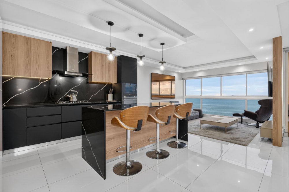 Apartment for sale in Sea Point - AS1745118 Apartment for sale in Sea Point - AS1745118