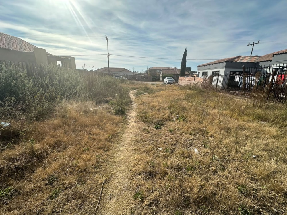 Residential vacant land for sale in Bloemspruit - 1BX1745762