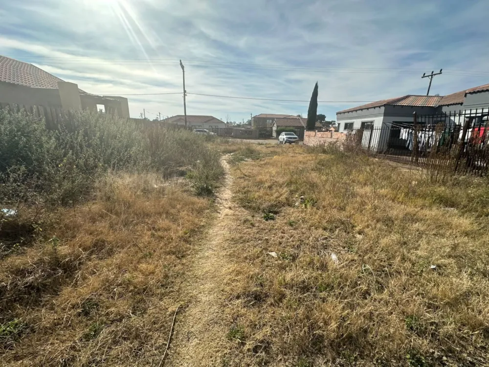 Residential vacant land for sale in Bloemspruit - 1BX1745762 Residential vacant land for sale in Bloemspruit - 1BX1745762