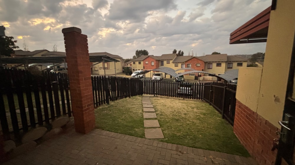 Apartment for sale in Hillside, Bloemfontein - 1BX1747554 Apartment for sale in Hillside, Bloemfontein - 1BX1747554