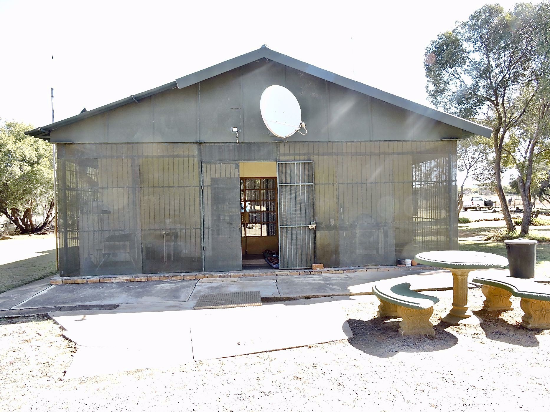 Mixed use farm for sale in Swartruggens - 1RU1577097