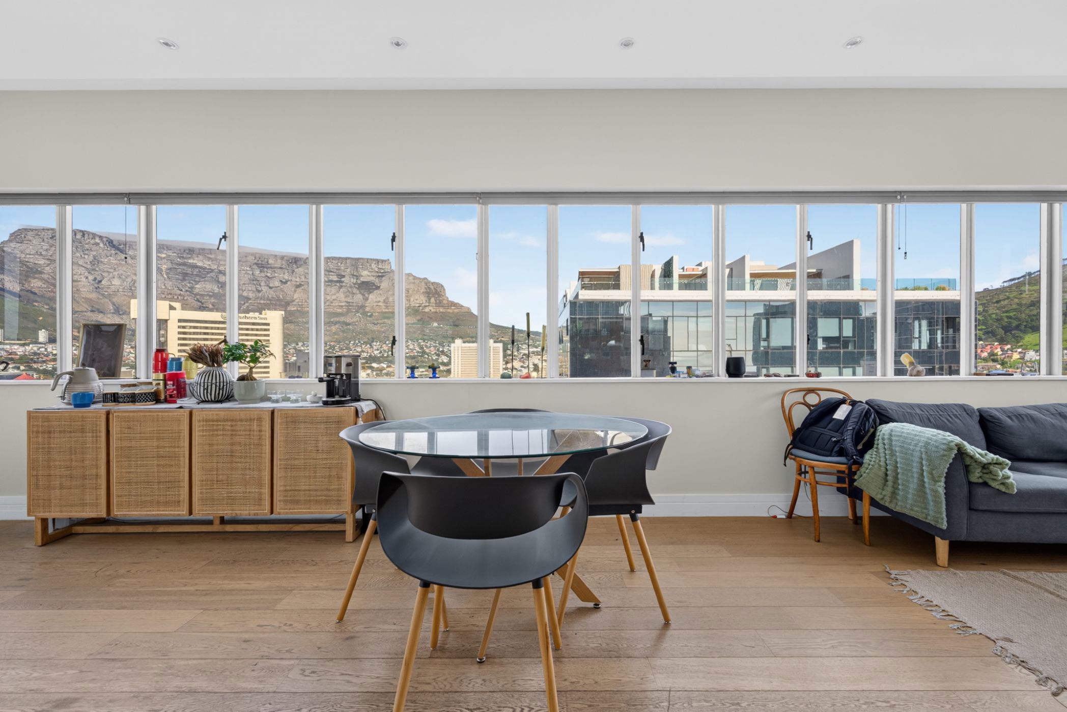 Apartment for sale in Cape Town Central - AS1743236