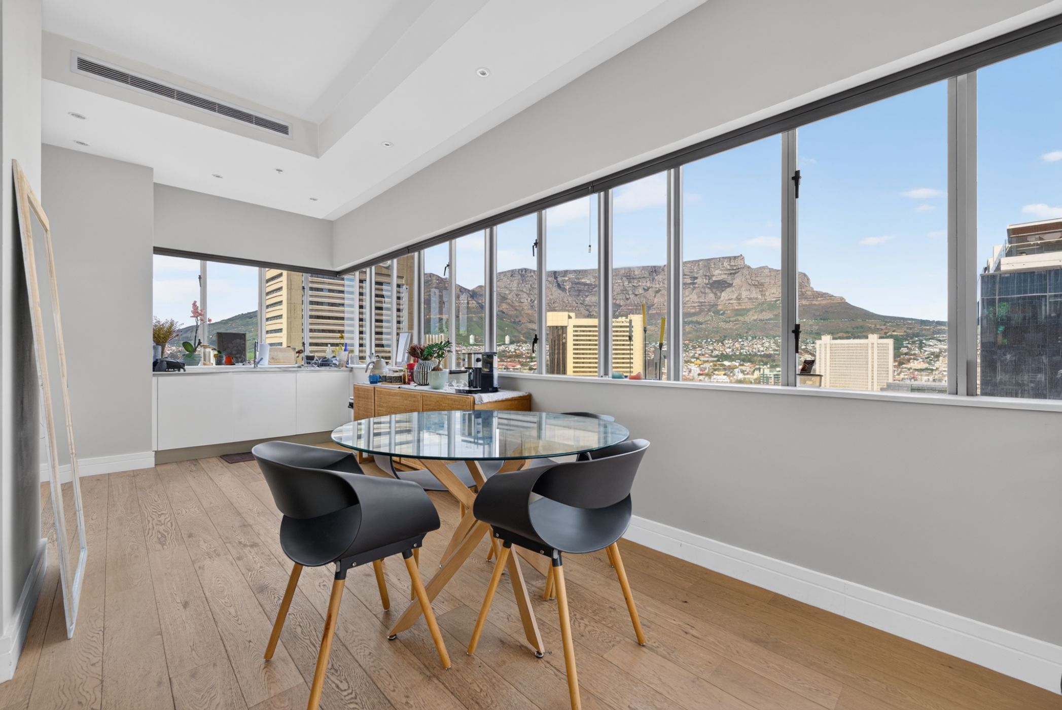 Apartment for sale in Cape Town Central - AS1743236