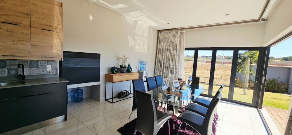 House for sale in Midstream Estate - CN1746312 House for sale in Midstream Estate - CN1746312