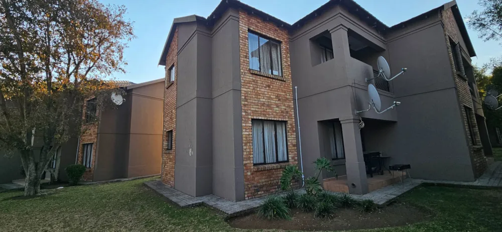 Apartment for sale in Helderwyk Estate - 1BJ1746988 Apartment for sale in Helderwyk Estate - 1BJ1746988