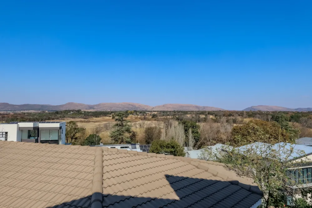 House for sale in Magalies Golf Estate - 1HR1745362 House for sale in Magalies Golf Estate - 1HR1745362
