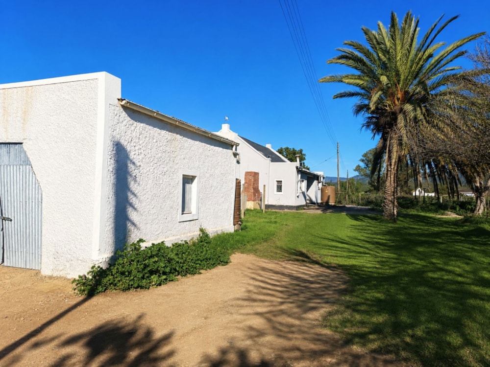 Smallholding for sale in Calitzdorp - 1OU1746620 Smallholding for sale in Calitzdorp - 1OU1746620