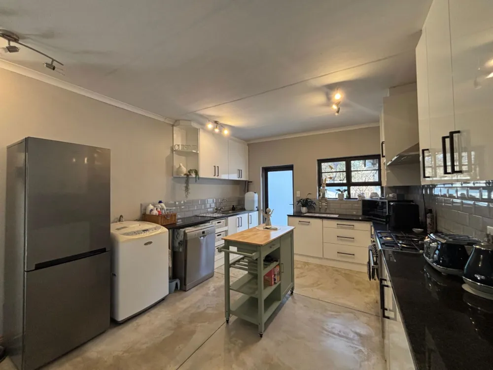 House let in Hoedspruit Wildlife Estate - 1HS1745008 House let in Hoedspruit Wildlife Estate - 1HS1745008