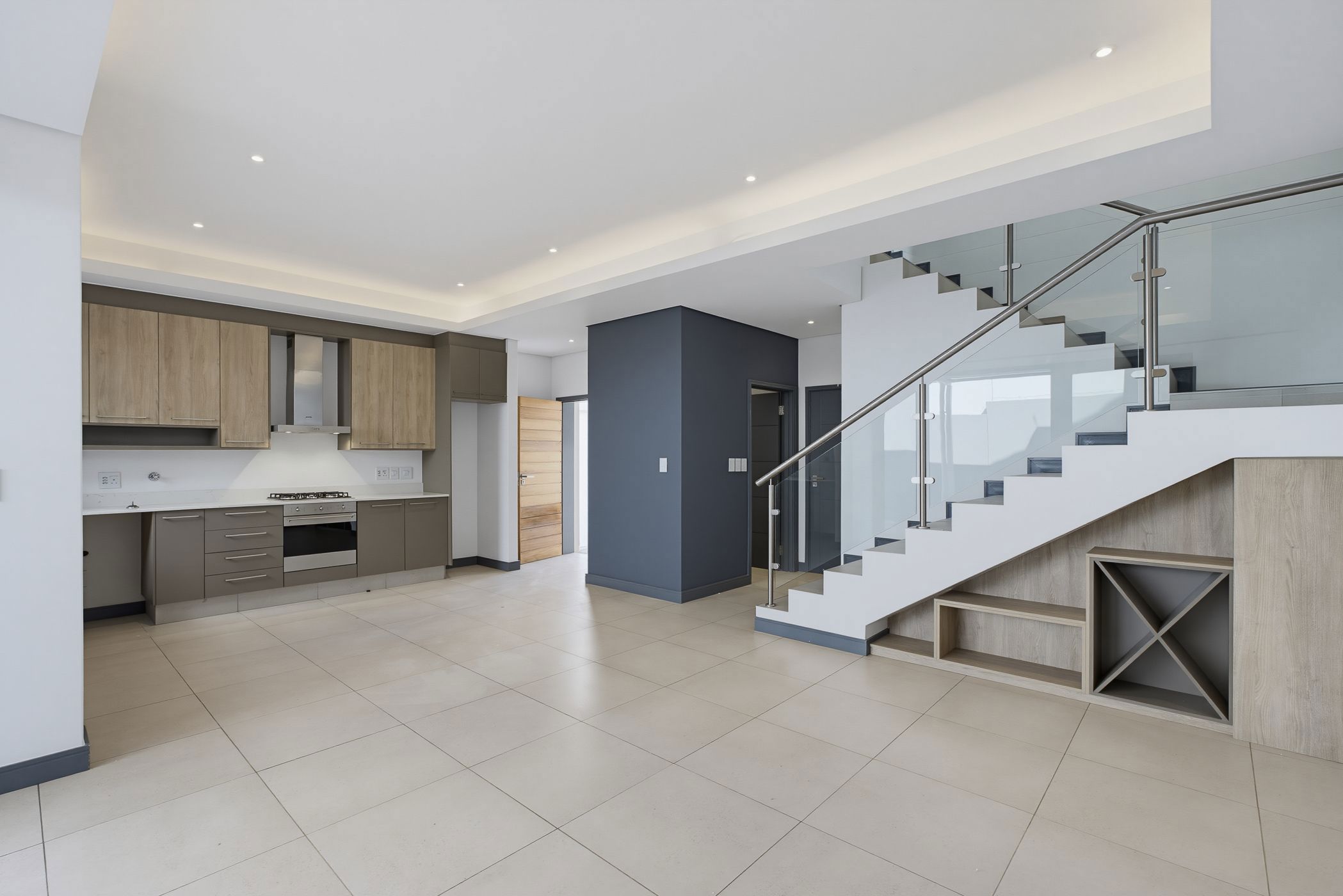Townhouse to rent in Bryanston - JBL1739302