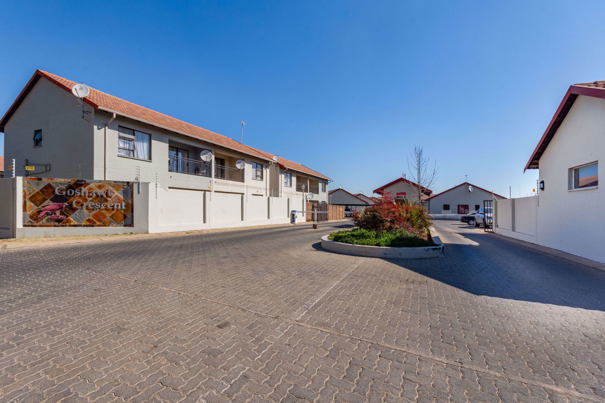 Security complex home for sale in Parkrand - BOK1734964
