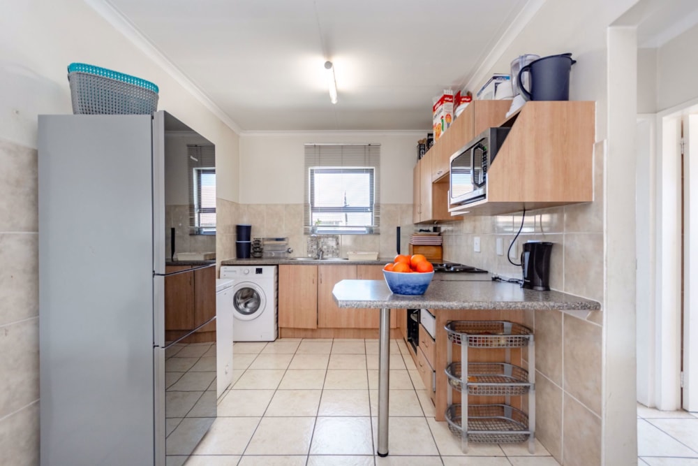 Security complex home for sale in Parkrand - BOK1734964