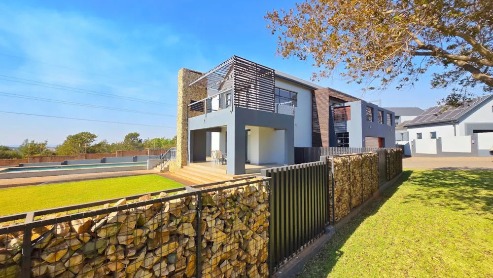 Double-storey house for sale in The Hills - PT1746652 Double-storey house for sale in The Hills - PT1746652