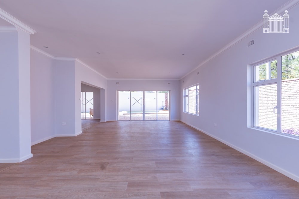 Double-storey cluster for sale in Vainona, Zimbabwe - 3ZB1746110 Double-storey cluster for sale in Vainona, Zimbabwe - 3ZB1746110
