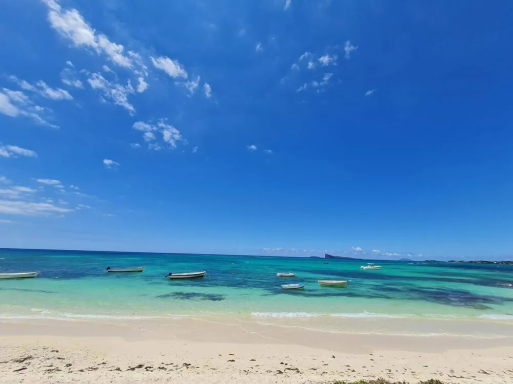 Apartment for sale in Pointe aux Canonniers, Mauritius - MPR1745470