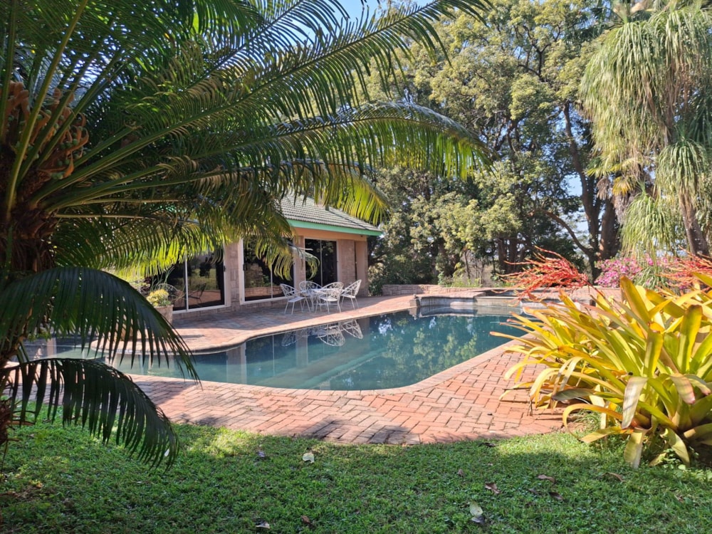Fruit farm for sale in Lushof A H - 1TA1692353 Fruit farm for sale in Lushof A H - 1TA1692353