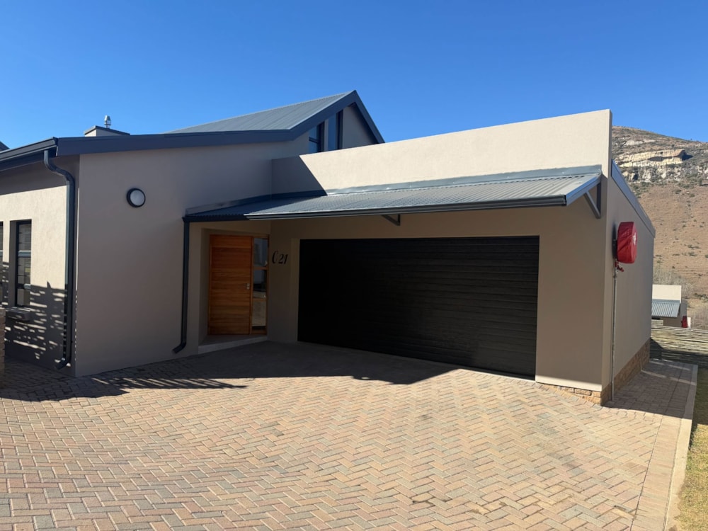 Townhouse for sale in Clarens - 1CS1694701 Townhouse for sale in Clarens - 1CS1694701