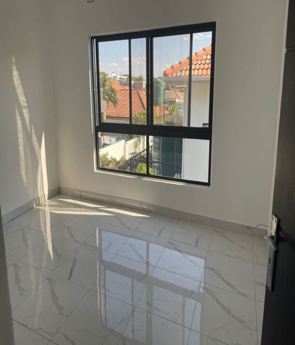 Townhouse to rent in Roma, Zambia - 3ZA1695163 Townhouse to rent in Roma, Zambia - 3ZA1695163