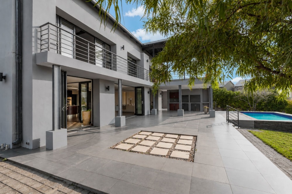 Double-storey house for sale in Copperleaf - 1CU1745076 Double-storey house for sale in Copperleaf - 1CU1745076