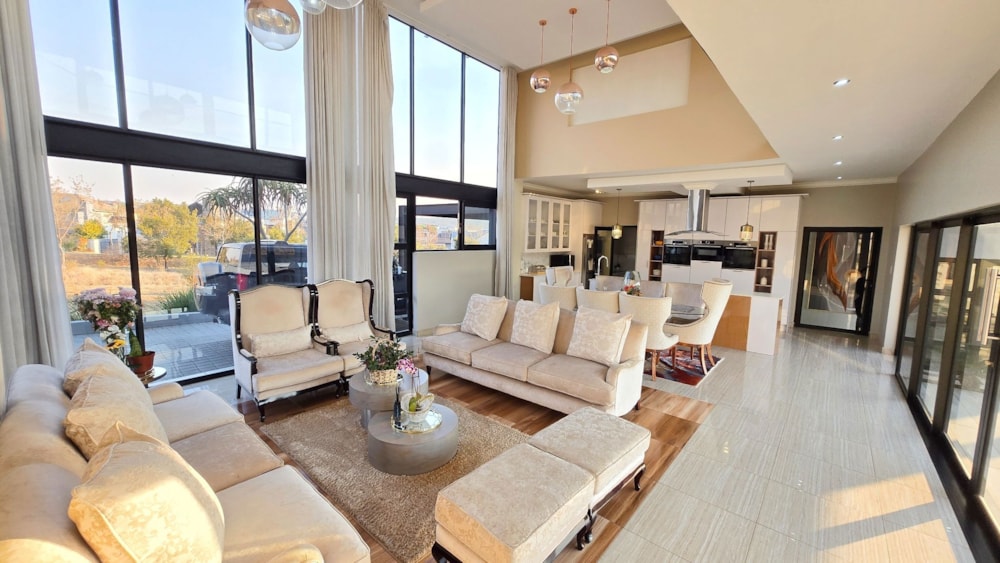 Double-storey house for sale in The Hills - PT1745224 Double-storey house for sale in The Hills - PT1745224