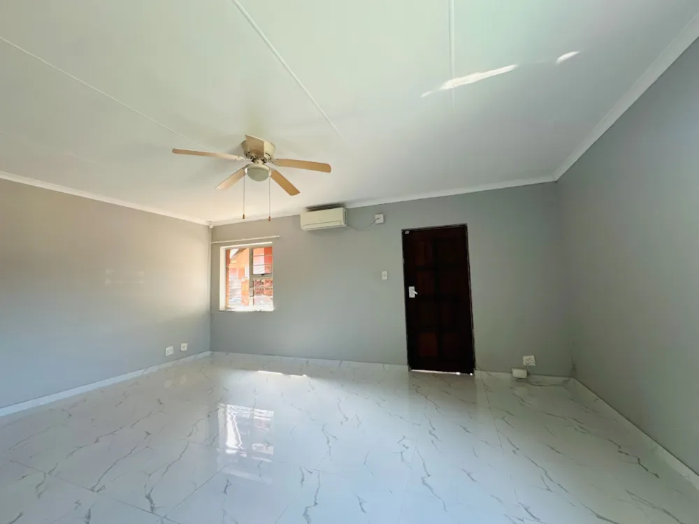 Single-storey cluster to rent in Birdswood - 1RY1746297 Single-storey cluster to rent in Birdswood - 1RY1746297