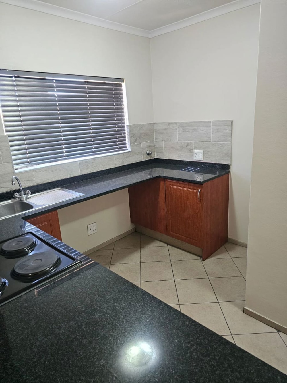 Apartment for sale in Brentwood Park, Benoni - EN1745035