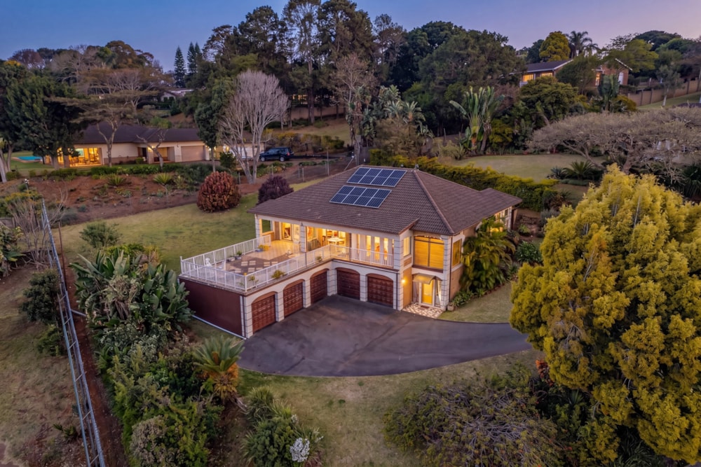 Townhouse for sale in Kloof - 1KF1741966 Townhouse for sale in Kloof - 1KF1741966