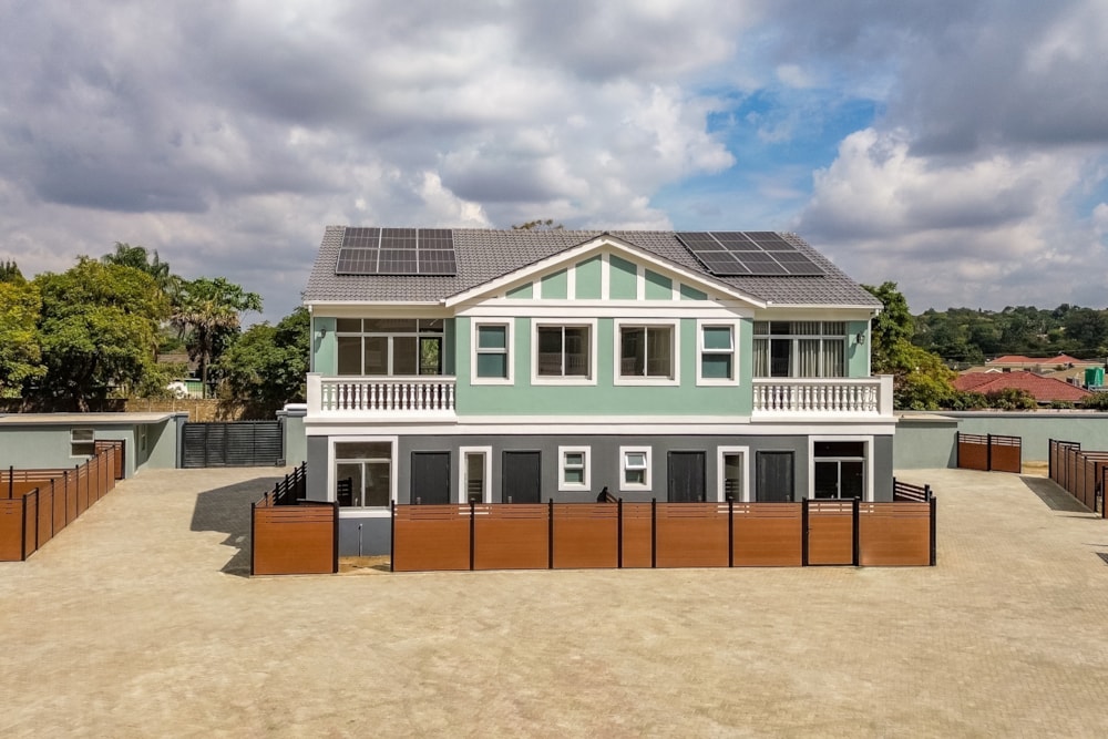 Townhouse for sale in Strathaven, Zimbabwe - 3ZB1728184 Townhouse for sale in Strathaven, Zimbabwe - 3ZB1728184