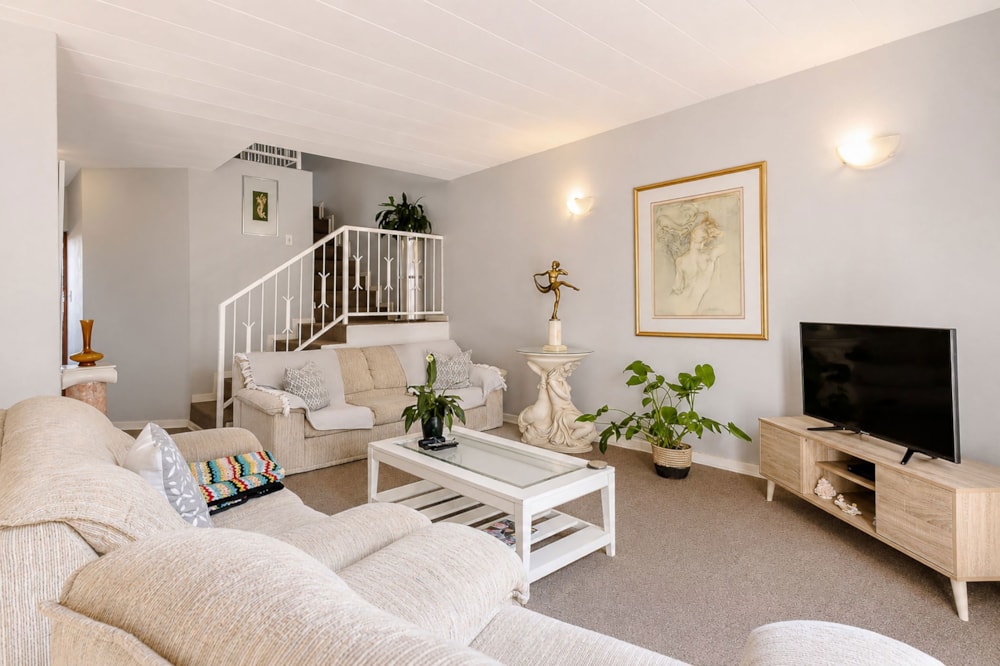 Townhouse for sale in Roodekrans - RAN1745491 Townhouse for sale in Roodekrans - RAN1745491