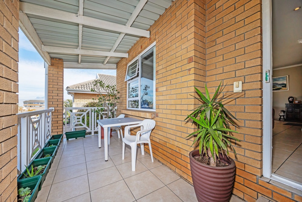 Security estate home for sale in Bellville, Cape Town - DBV1746232 Security estate home for sale in Bellville, Cape Town - DBV1746232