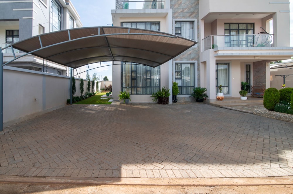 Townhouse for sale in Kikuyu , Kenya - 3KE1736674 Townhouse for sale in Kikuyu , Kenya - 3KE1736674