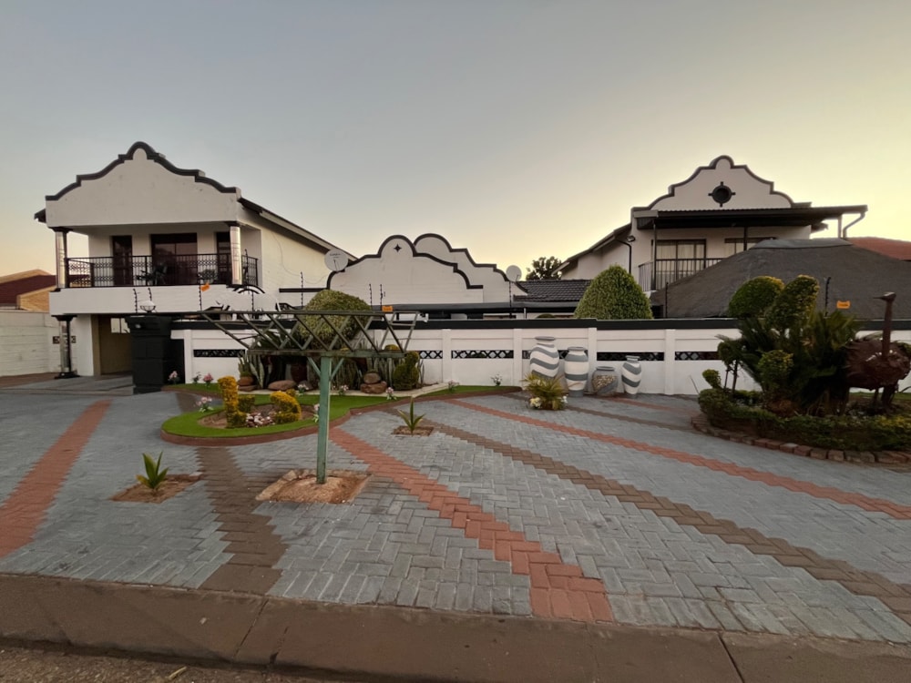 House for sale in Flora Park, Polokwane - 1PS1745066 House for sale in Flora Park, Polokwane - 1PS1745066