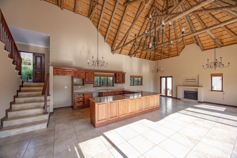 Townhouse for sale in Gillitts - 1KF1739417