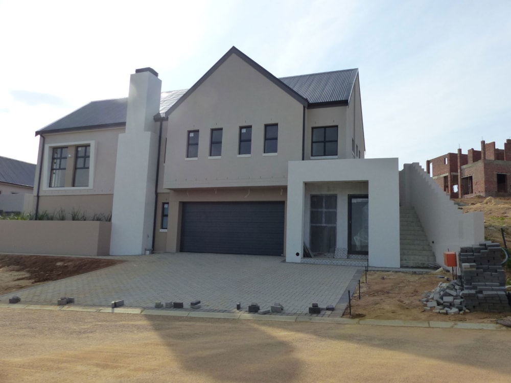 House to rent in Mount Royal Golf & Country Estate - 1SJ1742909 House to rent in Mount Royal Golf & Country Estate - 1SJ1742909