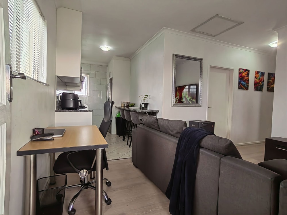 Apartment for sale in Sunset Glen - 1KV1746850